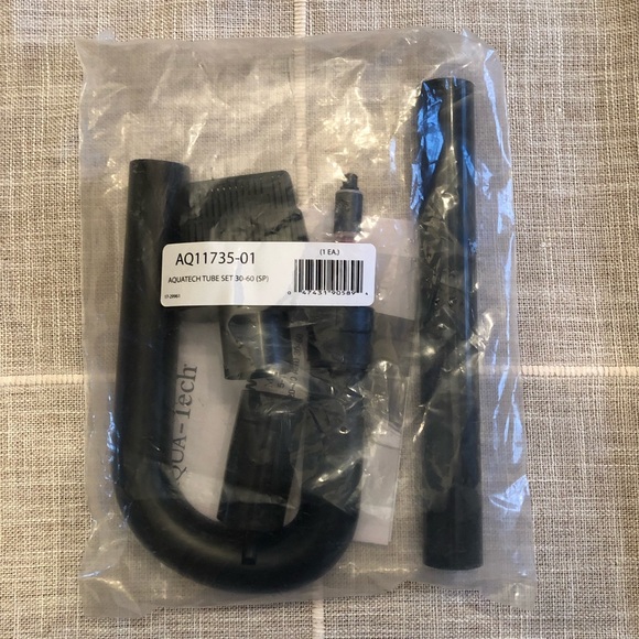 AQUATECH Other - NWT! Aqua-Tech Tube Set 30 to 60 Gallons (sp)